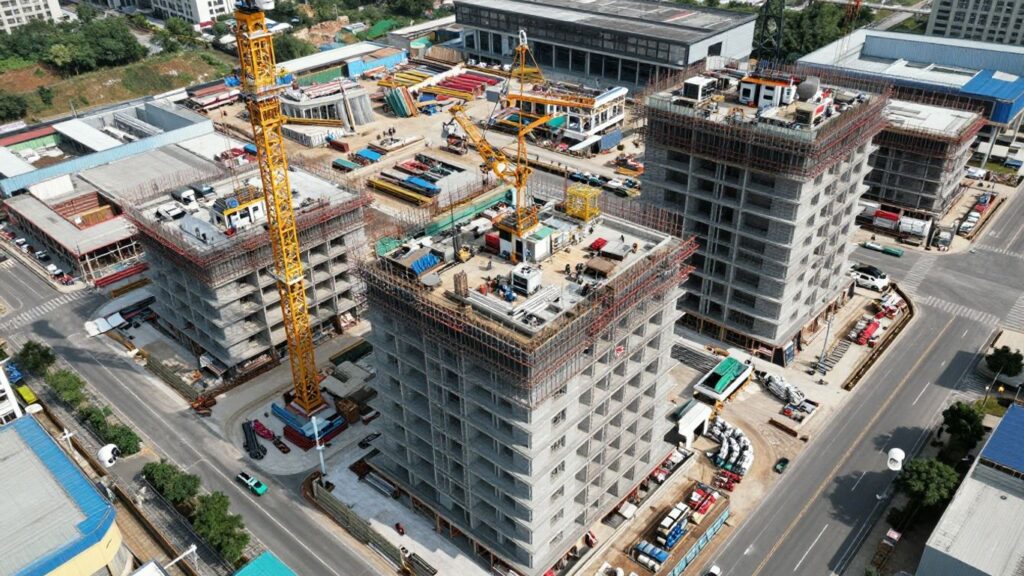 Construction site camera: How to choose, install, and manage the right system